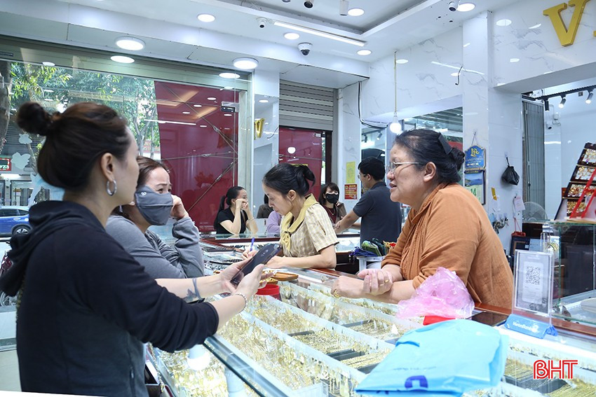Giá vàng hôm nay xu hướng "hạ nhiệt" trong những ngày gần đây. bqbht_br_1.jpg