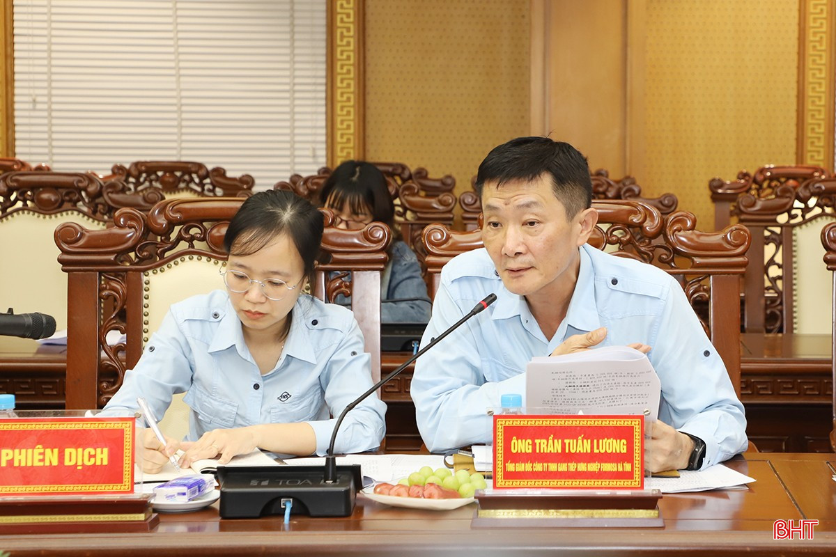 Ông Trần Tuấn Lương - Tổng Giám đốc Formosa Hà Tĩnh báo cáo một số thông tin về hoạt động công ty. bqbht_br_9.jpg