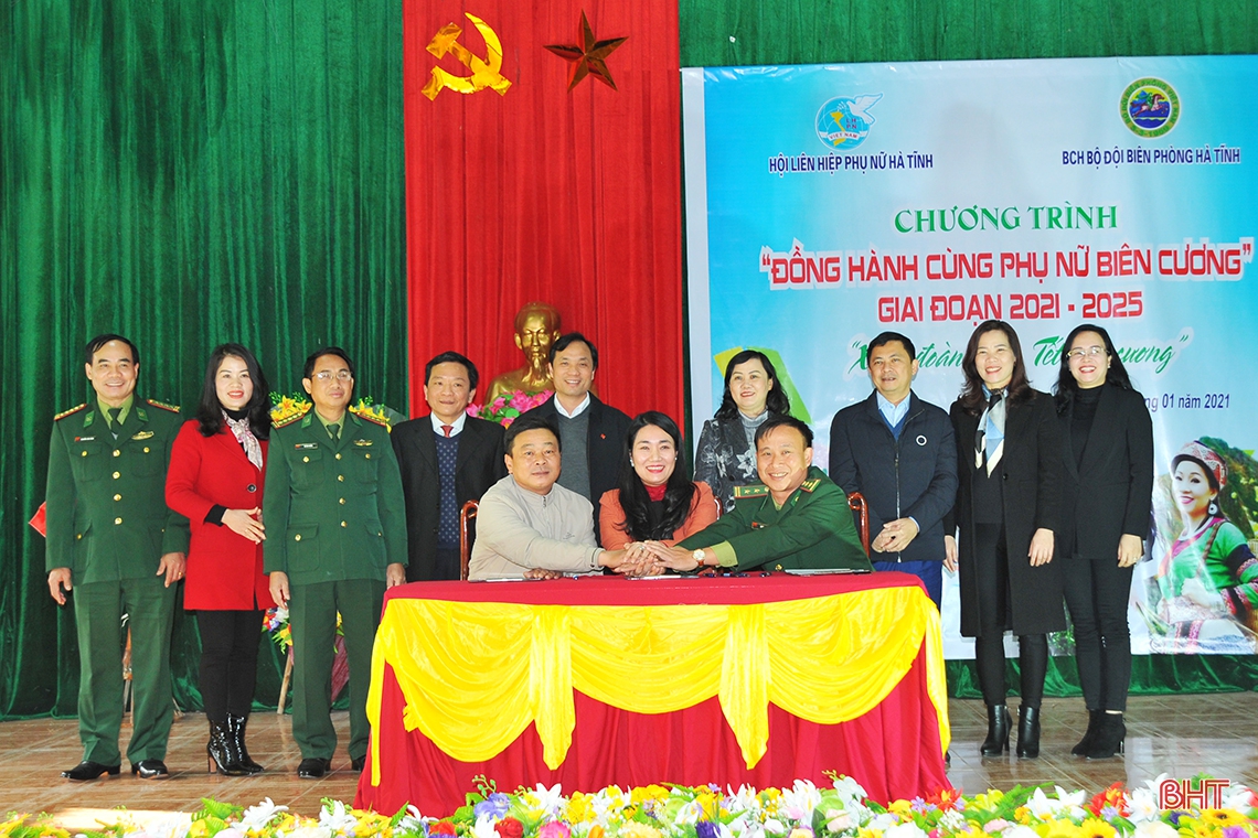 Ấm tình “Xuân đoàn kết - tết biên cương” ở Hà Tĩnh