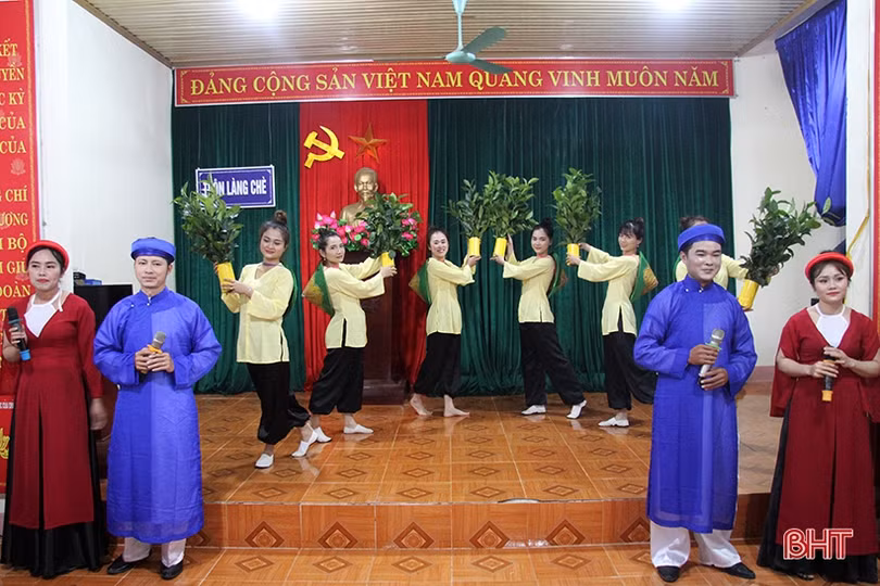 Trình thẩm định công nhận huyện Hương Sơn đạt chuẩn nông thôn mới ảnh 10 Trình thẩm định công nhận huyện Hương Sơn đạt chuẩn nông thôn mới