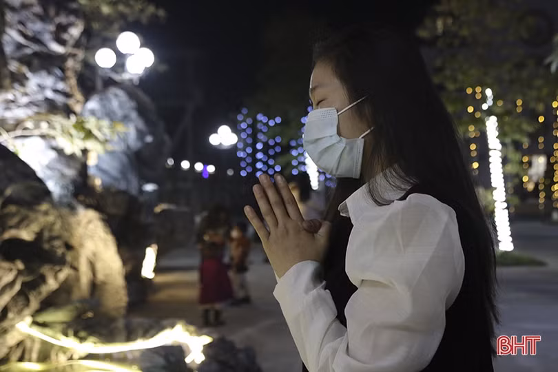 Người dân Hà Tĩnh vui đón Giáng sinh