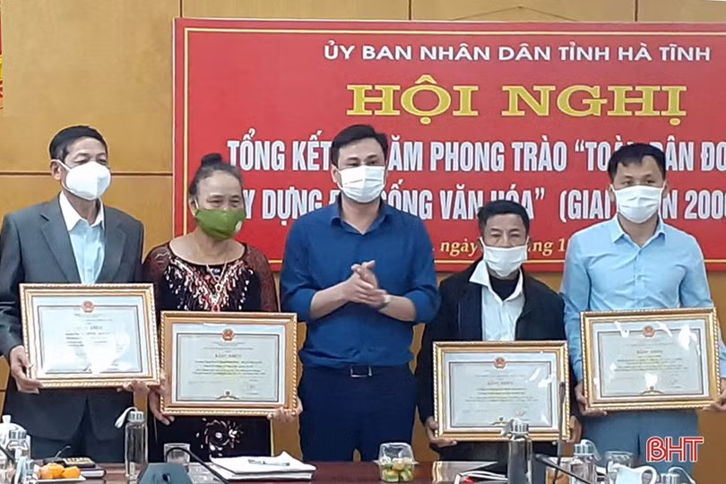 Đồng bộ môi trường văn hóa công sở với văn hoá doanh nghiệp, nếp sống văn minh