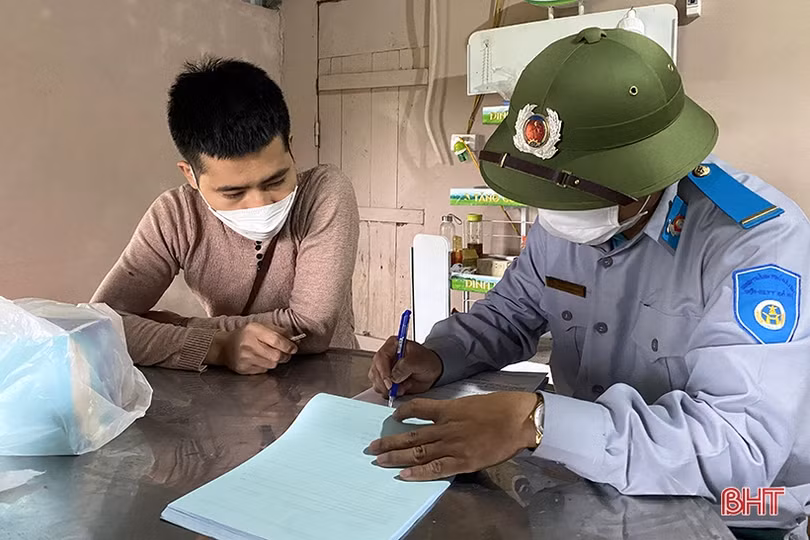 TP Hà Tĩnh kiên quyết dẹp nạn lấn chiếm vỉa hè QL 1 đoạn phía Nam Cầu Phủ