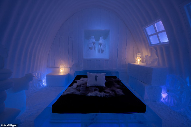 Khách sạn băng kỳ tại tại Thụy Điển, du khách được ngắm khủng long băng khi uống cocktail - Ảnh 3. Kỳ lạ với khách sạn băng, du khách được trải nghiệm những thứ độc lạ