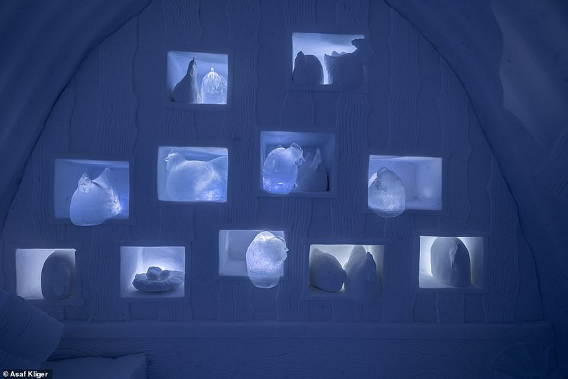 Khách sạn băng kỳ tại tại Thụy Điển, du khách được ngắm khủng long băng khi uống cocktail - Ảnh 4. Kỳ lạ với khách sạn băng, du khách được trải nghiệm những thứ độc lạ