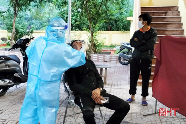 20 trường hợp F1 của ca bệnh ở Vũ Quang âm tính lần 1 với virus SARS-CoV-2