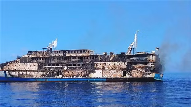 Cháy phà trên sông tại Bangladesh, ít nhất 32 người thiệt mạng