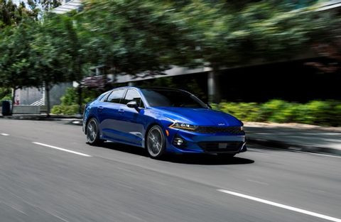 Kia K5 2022: Sedan hạng D đáng sở hữu nhất phân khúc
