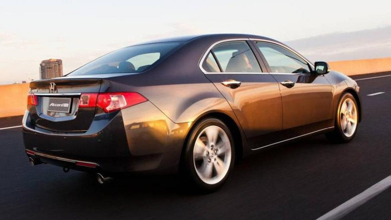 10 mẫu ô tô nồi đồng cối đá nhất thế giới, Toyota chiếm gần nửa - 9 10 mẫu ô tô “nồi đồng cối đá” nhất thế giới, Toyota chiếm gần nửa