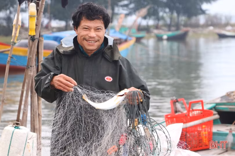 Vượt khó vươn khơi, ngư dân Hà Tĩnh chờ “tết ấm”