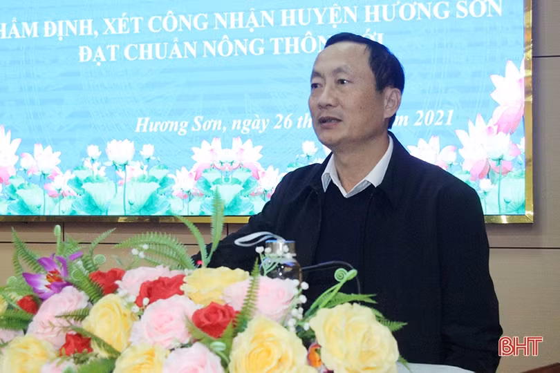 Trình thẩm định công nhận huyện Hương Sơn đạt chuẩn nông thôn mới