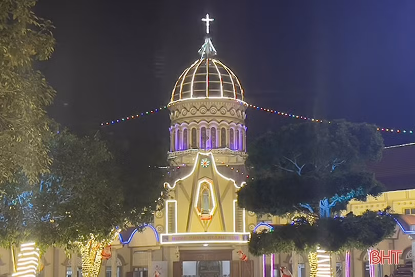 Người dân Hà Tĩnh vui đón Giáng sinh