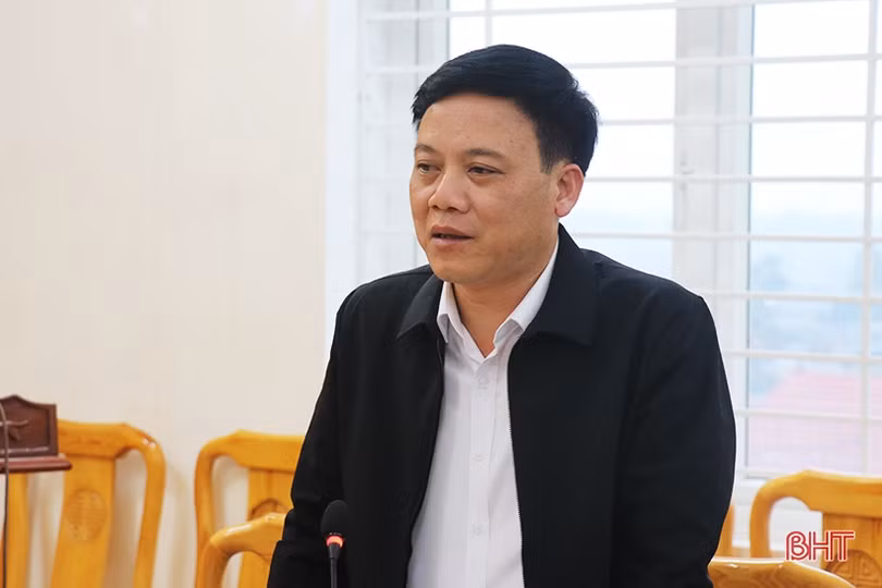 Thạch Hà cần quan tâm hơn nữa chế độ cho đội ngũ cán bộ sau sáp nhập