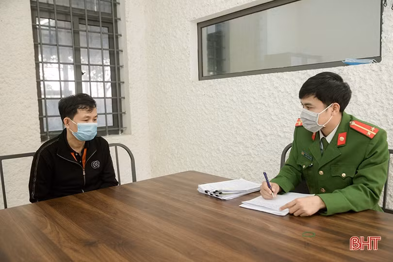 Hà Tĩnh: Huy động 100 cán bộ, chiến sỹ triệt phá 3 đường dây lô đề, khởi tố 17 đối tượng