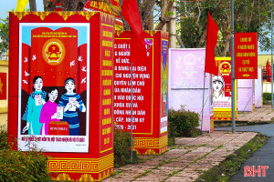 Ngập tràn sắc đỏ chào đón ngày hội lớn của non sông