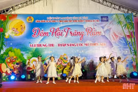 Formosa trao hơn 5.000 phần quà Tết Trung thu cho con em công nhân