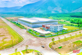 Cấp giấy chứng nhận đầu tư dự án gia công thép tại Khu kinh tế Vũng Áng