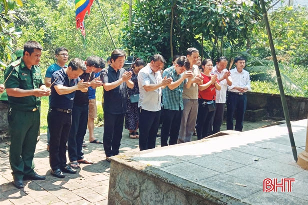 Hơn 100 triệu đồng xây dựng, tôn tạo nhà bia tưởng niệm Phan Đình Phùng