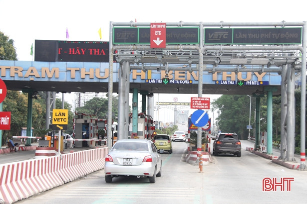 Tết Canh Tý, thu phí tại BOT Bến Thủy vẫn diễn ra như thường