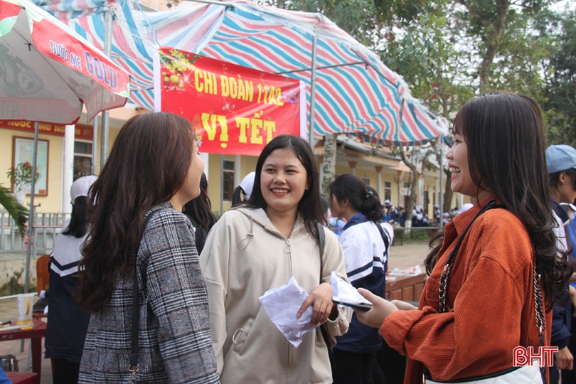“Since 1967 - Vị Tết” thu hút 1.300 học sinh Hà Tĩnh tham gia