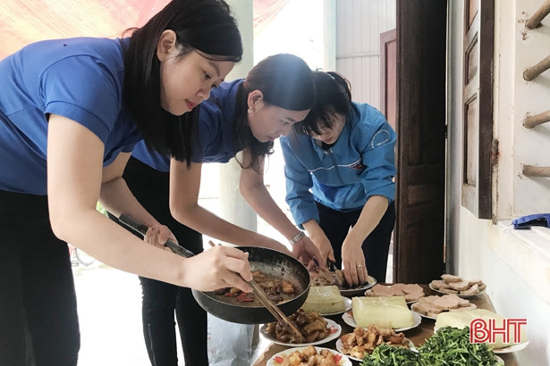 Ấm áp chương trình “Mừng xuân - ơn Đảng” của tuổi trẻ Hà Tĩnh