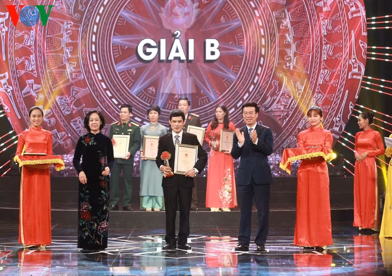 Toàn cảnh Lễ trao giải Búa liềm Vàng 2019