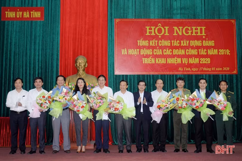 Cả hệ thống chính trị Hà Tĩnh tập trung dồn sức cho công tác xây dựng Đảng