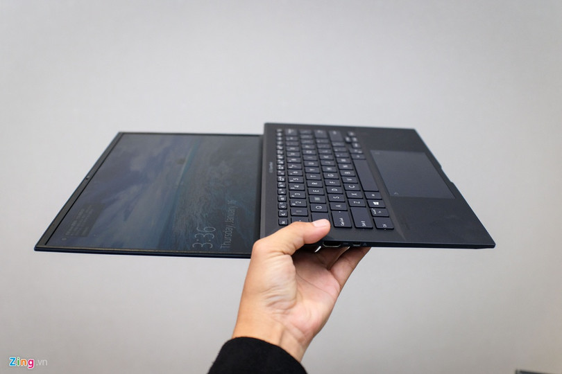 Chi tiết laptop 14 inch mạnh, nhẹ nhất thế giới ảnh 2 Chi tiết laptop 14 inch mạnh, nhẹ nhất thế giới