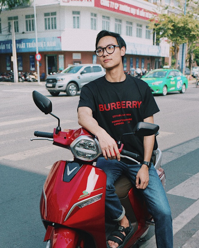 Ra mắt VinFast Klara S, giá gần 40 triệu đồng