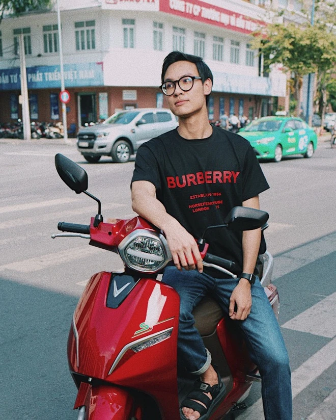 Ra mắt VinFast Klara S, giá gần 40 triệu đồng