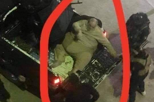 Quân đội Iraq dùng xe tải chở thủ lĩnh IS mắc chứng béo phì
