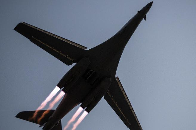 top 7 loại khí tài quân sự lợi hại nhất trong kho vũ khí của mỹ hình 2 Top 7 loại khí tài quân sự lợi hại nhất trong kho vũ khí của Mỹ