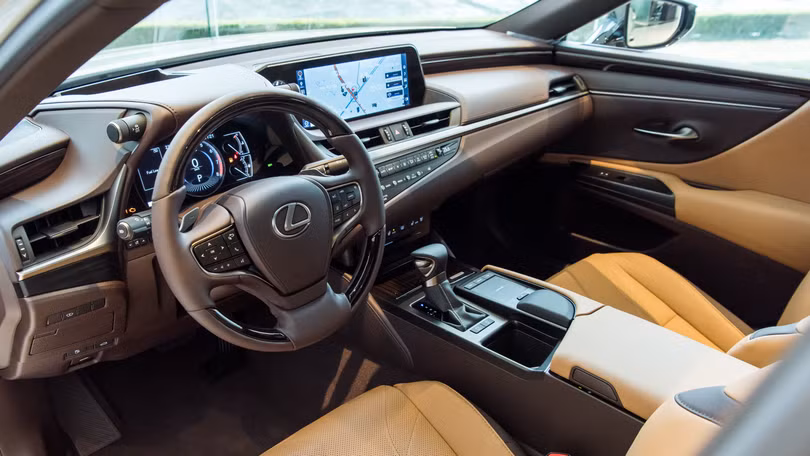 Chi tiết Lexus ES 250 2020 tại Việt Nam - Sedan hạng sang đầy tiện nghi và tinh tế