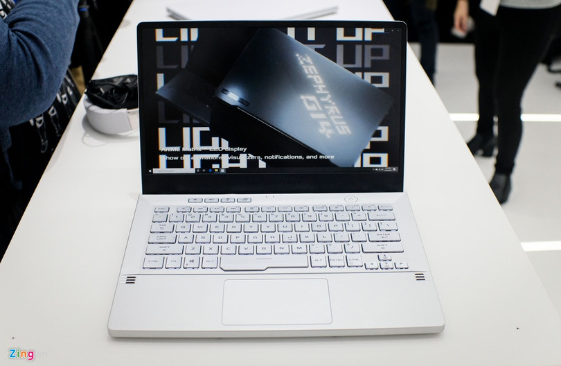 Chi tiết laptop 14 inch mạnh, nhẹ nhất thế giới ảnh 5 Chi tiết laptop 14 inch mạnh, nhẹ nhất thế giới
