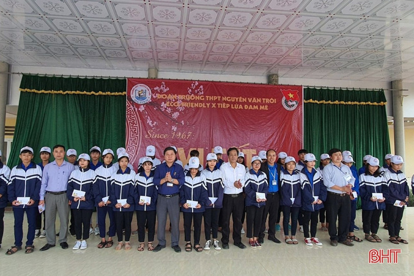 “Since 1967 - Vị Tết” thu hút 1.300 học sinh Hà Tĩnh tham gia