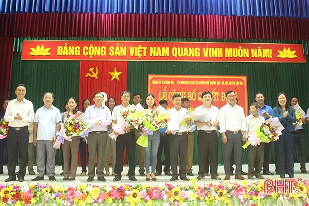 Huyện Lộc Hà công bố quyết định thành lập Ủy ban MTTQ và tổ chức đoàn thể xã Bình An