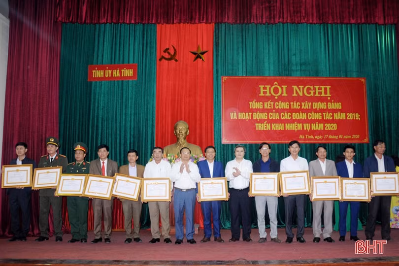 Cả hệ thống chính trị Hà Tĩnh tập trung dồn sức cho công tác xây dựng Đảng