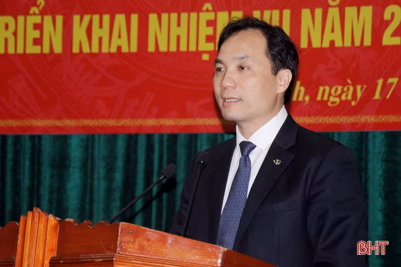 Cả hệ thống chính trị Hà Tĩnh tập trung dồn sức cho công tác xây dựng Đảng