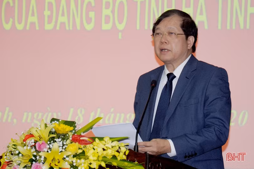 Hội thảo khoa học “90 năm lịch sử vẻ vang của Đảng bộ tỉnh Hà Tĩnh”