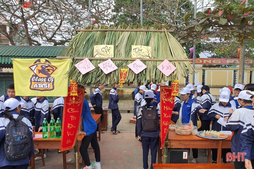 “Since 1967 - Vị Tết” thu hút 1.300 học sinh Hà Tĩnh tham gia