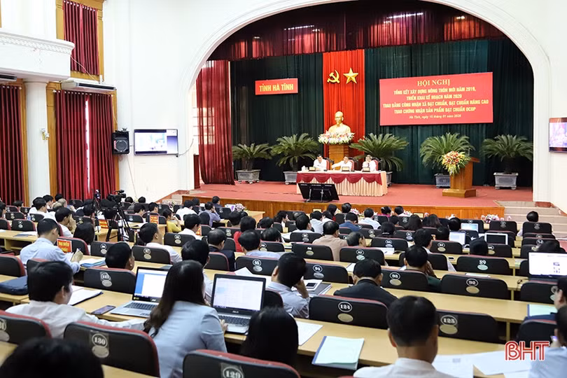 Bí thư Tỉnh ủy Hà Tĩnh: Xây dựng NTM là nhiệm vụ chính trị trọng tâm, lâu dài, là trách nhiệm của toàn xã hội