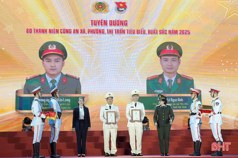 Đại úy Lê Ngọc Anh được tuyên dương là 1 trong 80 thanh niên công an xã, phường, thị trấn tiêu biểu, xuất sắc năm 2025. bqbht_br_aa.jpg