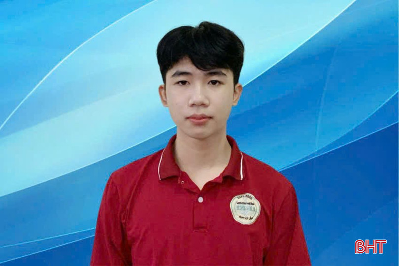 Phan Công Trường Vũ (lớp 12A3, trường THPT Kỳ Lâm, huyện Kỳ Anh) đã đạt giải Nhất môn Địa lý trong kỳ thi HSG tỉnh Hà Tĩnh năm 2024. bqbht_br_2dfa1e1389e234bc6df3.jpg