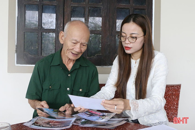 Những hình ảnh, kỷ niệm về những năm tháng tù đày được ông Phước cẩn thận lưu giữ, nhắc nhở cho thế hệ sau. bqbht_br_4.jpg