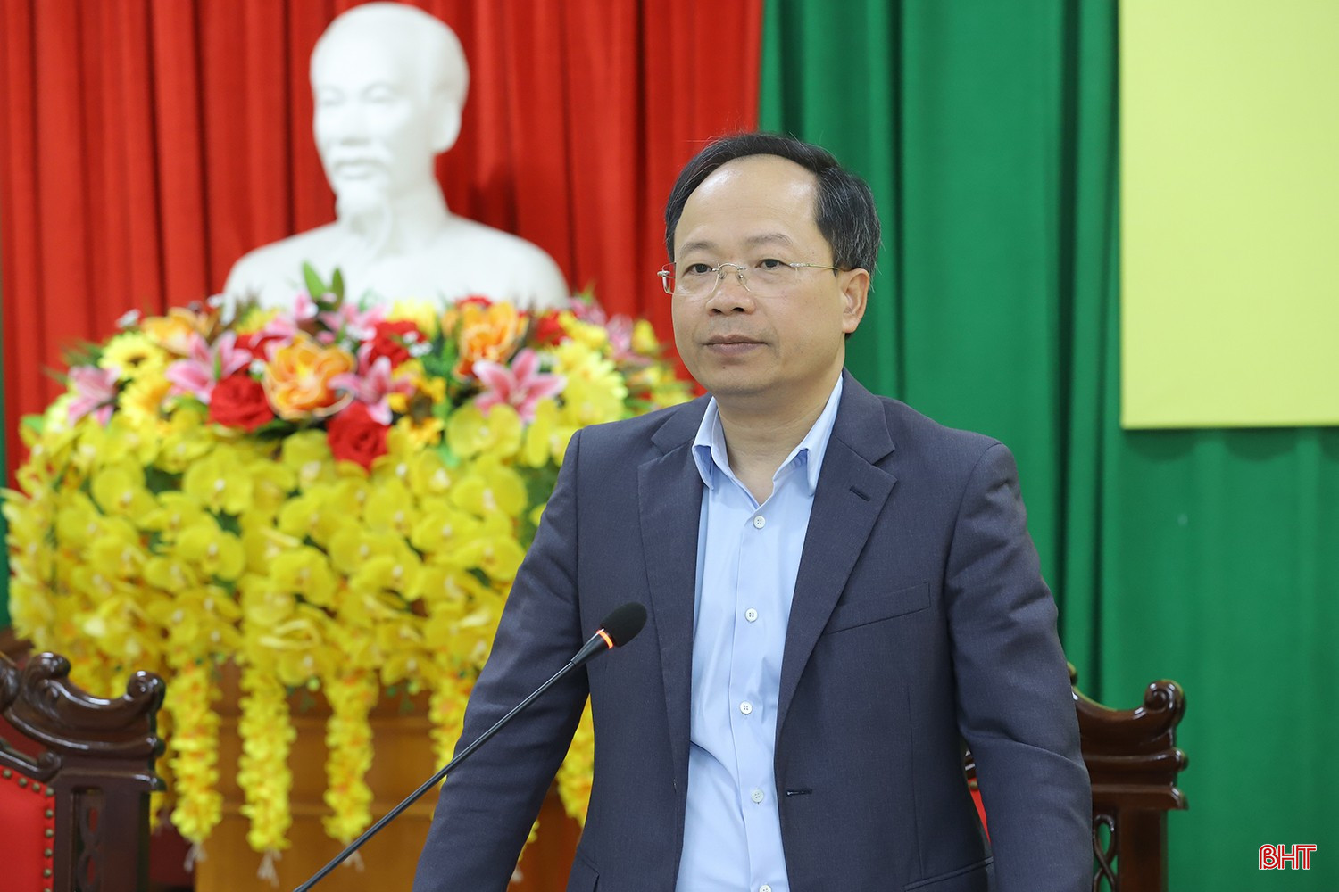 bqbht_br_bi-thu-tinh-uy-tiep-cong-dan-dinh-ky-5.jpg