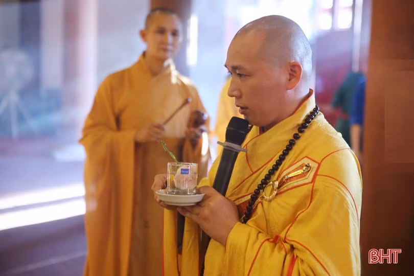 Trang trọng lễ giỗ 10 nữ liệt sỹ thanh niên xung phong Ngã ba Đồng Lộc