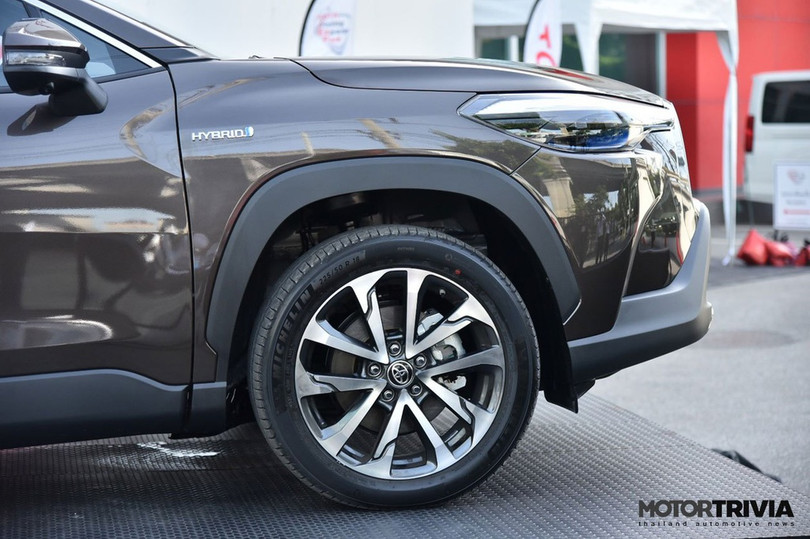 Ảnh thực tế Toyota Corolla Cross vừa ra mắt tại Thái Lan ảnh 12 Ảnh thực tế Toyota Corolla Cross vừa ra mắt tại Thái Lan
