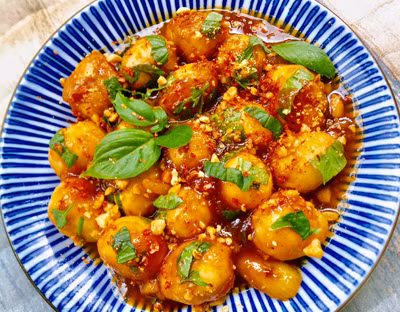 Cách làm trứng cút rim me chua ngọt, đậm đà