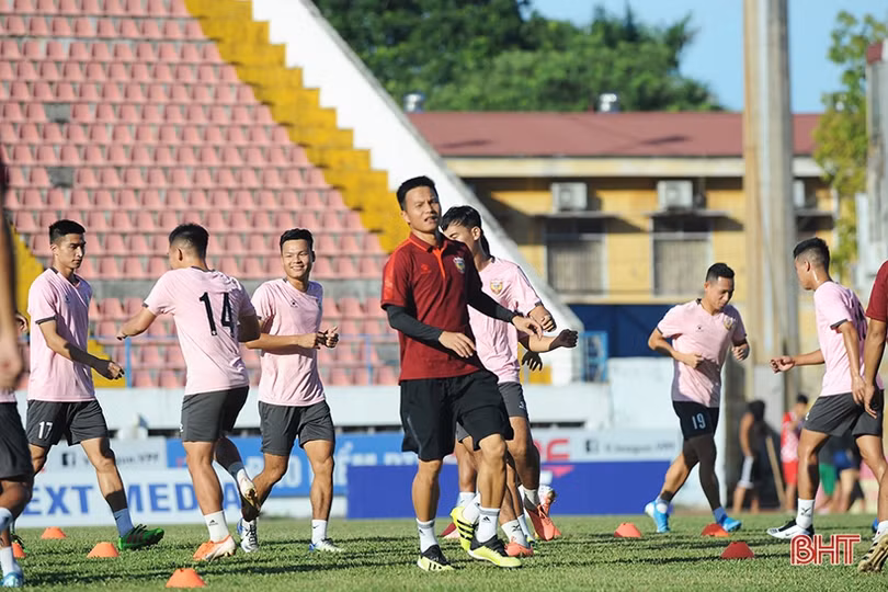 Xem trực tiếp Hải Phòng FC với Hồng Lĩnh Hà Tĩnh tại vòng 11 V.League