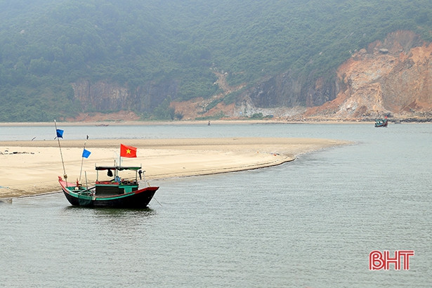 BQL Dự án NN&PTNT Hà Tĩnh “loay hoay” xử lý ruộng bị bồi lấp ở Đức Thọ